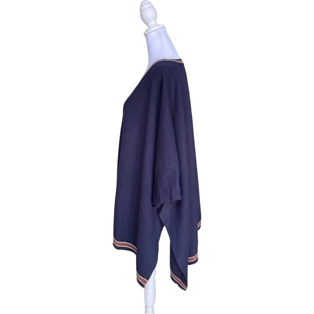 House of Harlow 1960 Navy Blue Poncho Sweater One Size Fits Most - Picture 2 of 5